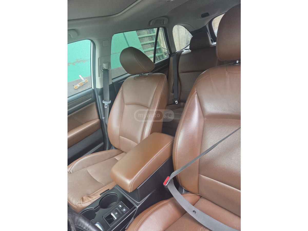 Subaru Outback - фото 9