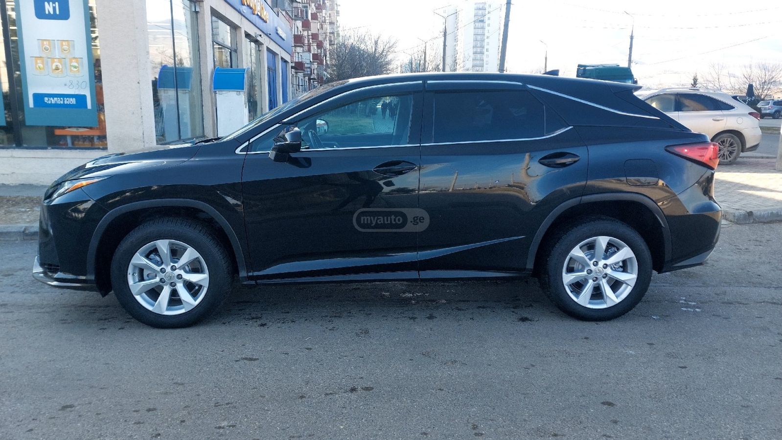 Lexus RX 350 - фото 5