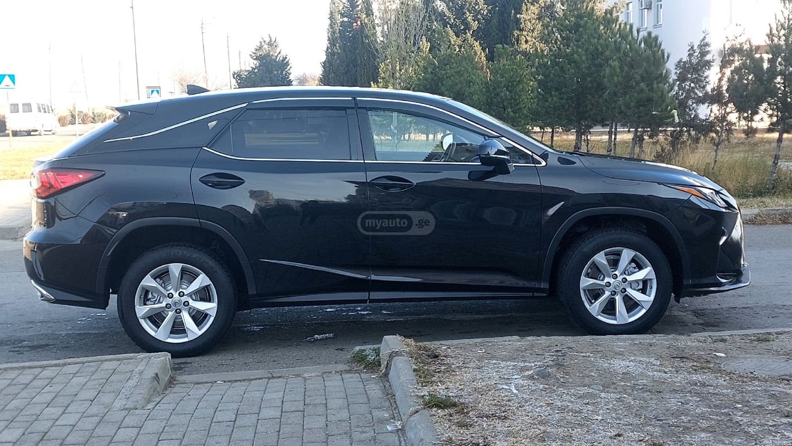 Lexus RX 350 - фото 6