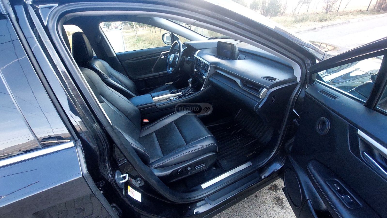 Lexus RX 350 - фото 9