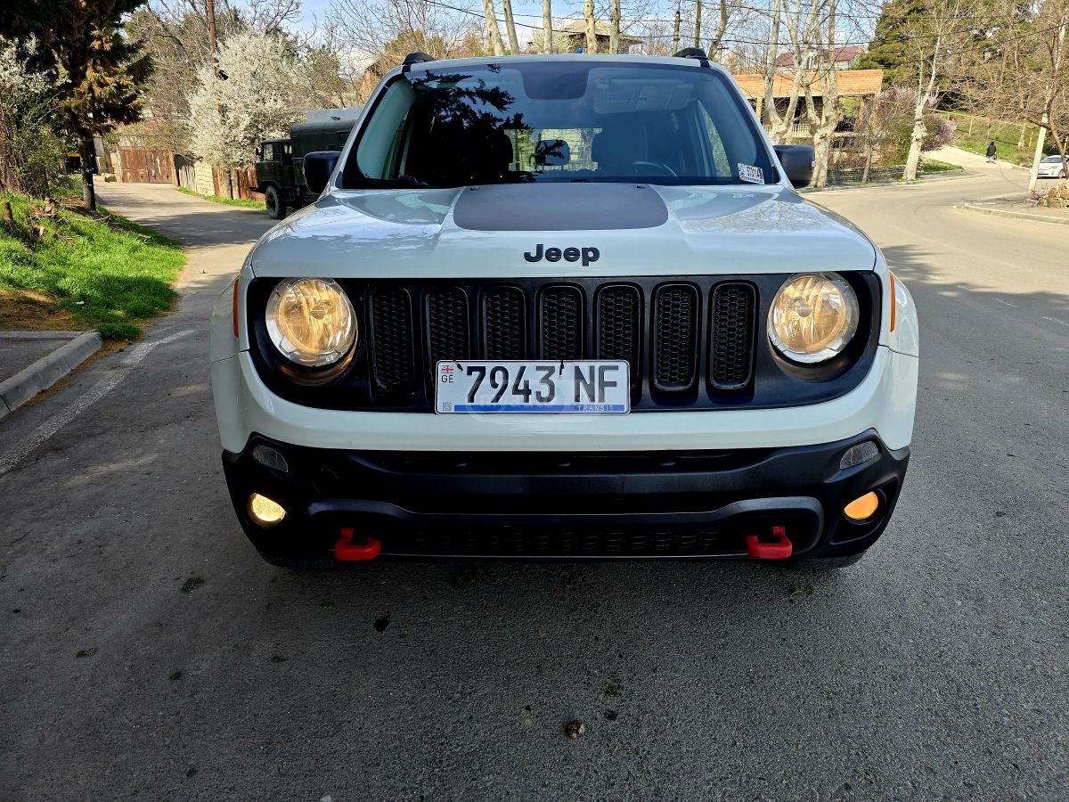Jeep Renegade - фото 5