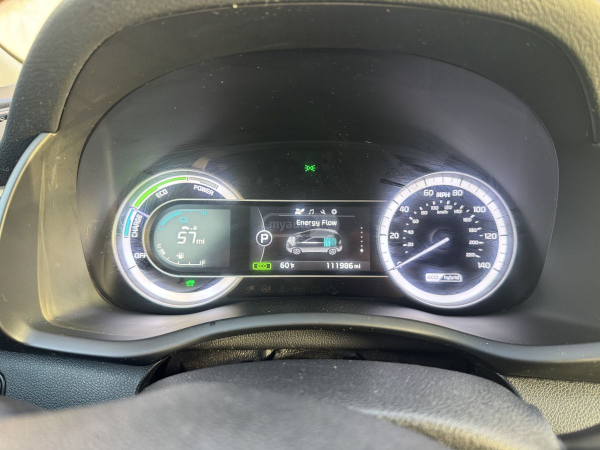 Kia Niro - фото 13