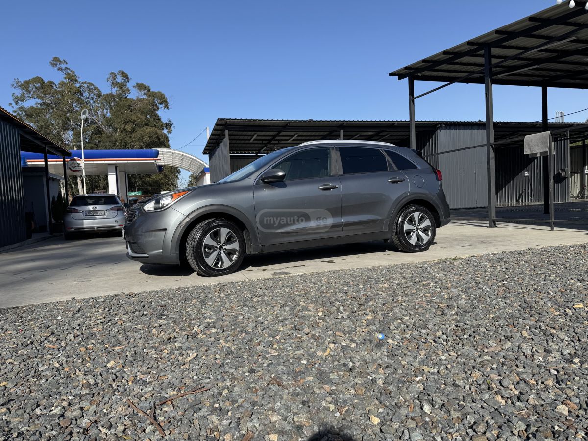 Kia Niro - фото 7