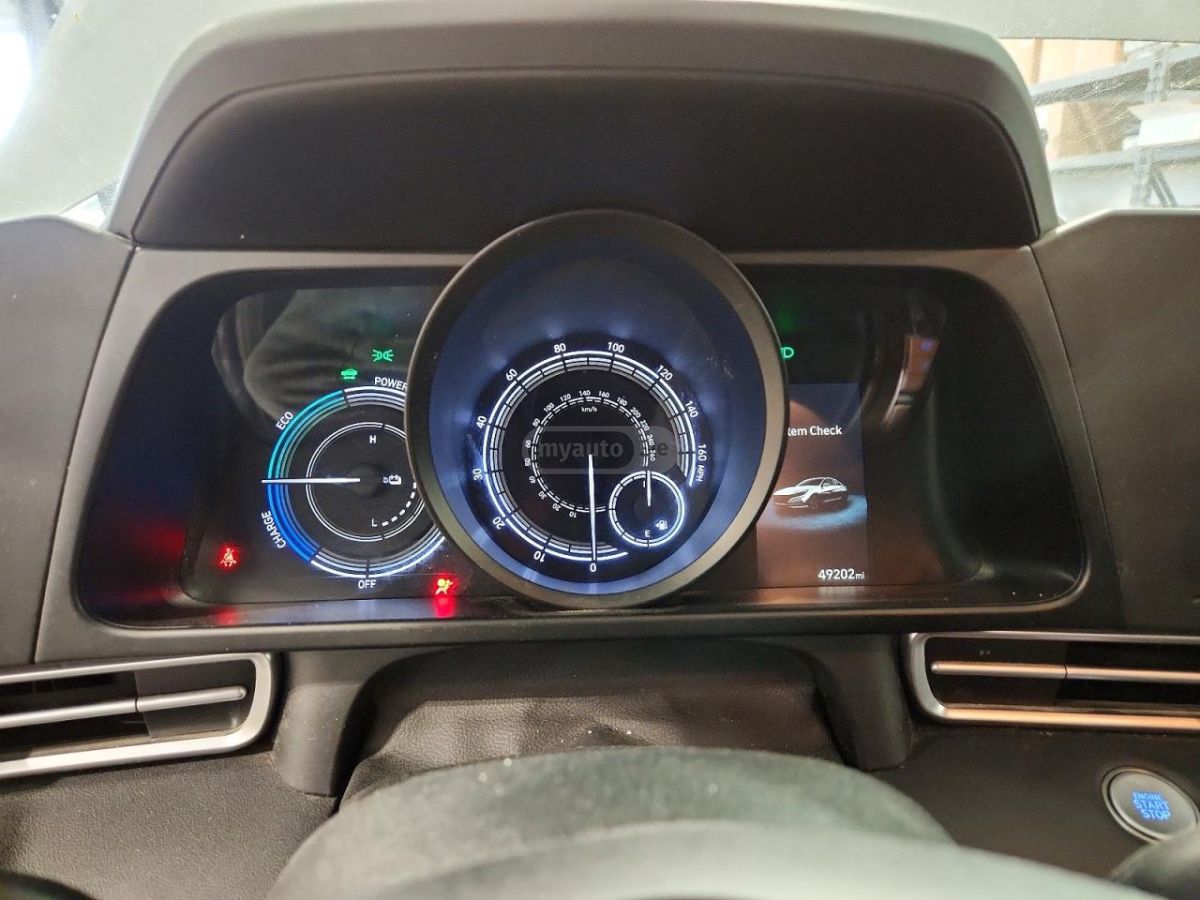 Hyundai Elantra - фото 9