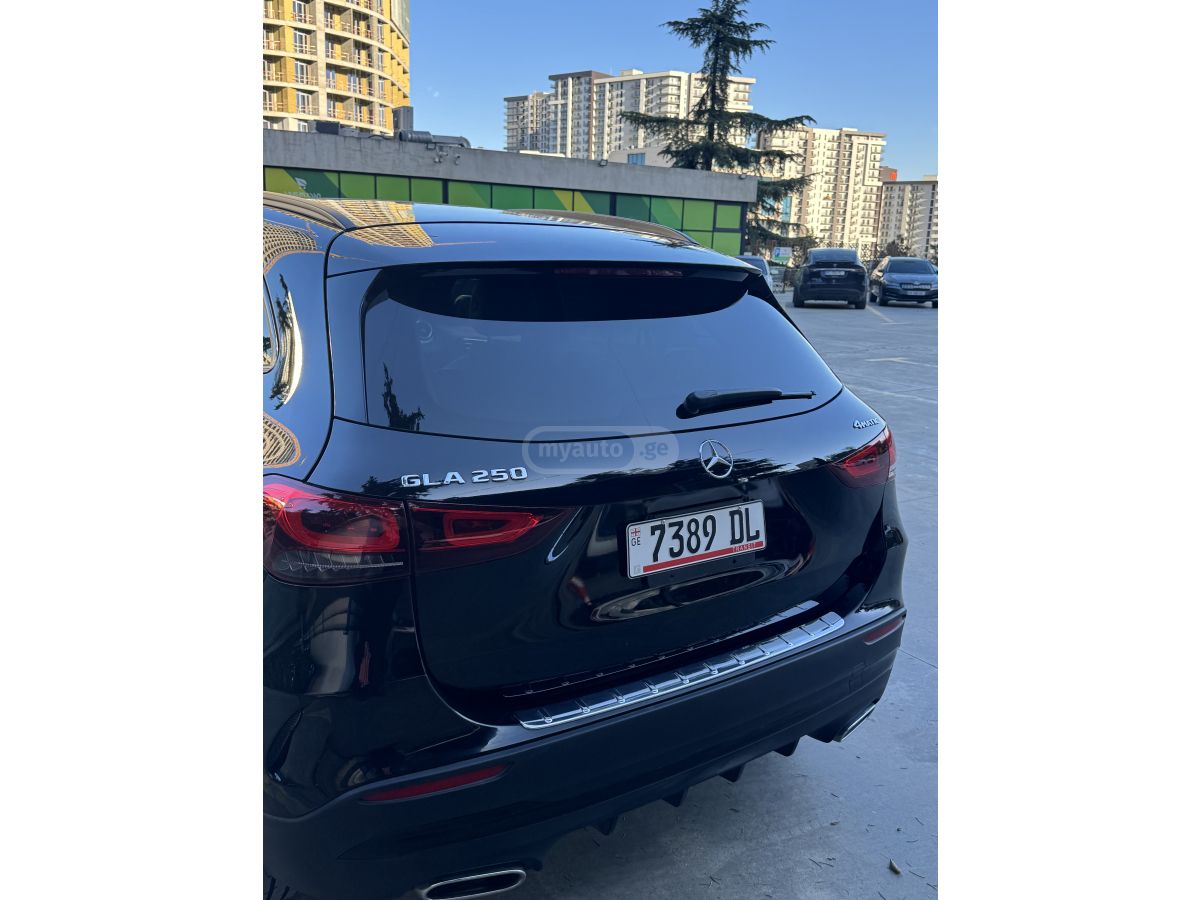 Mercedes-Benz GLA 250 - фото 4