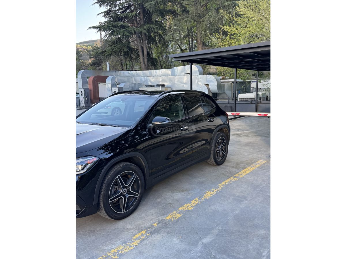 Mercedes-Benz GLA 250 - фото 9