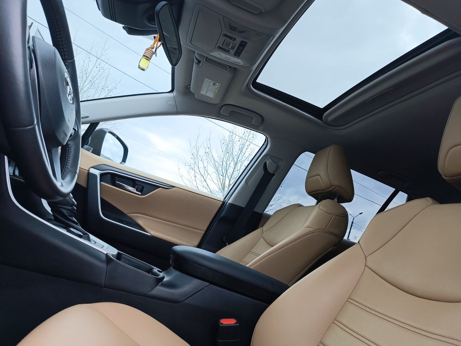 Toyota RAV 4 - фото 11