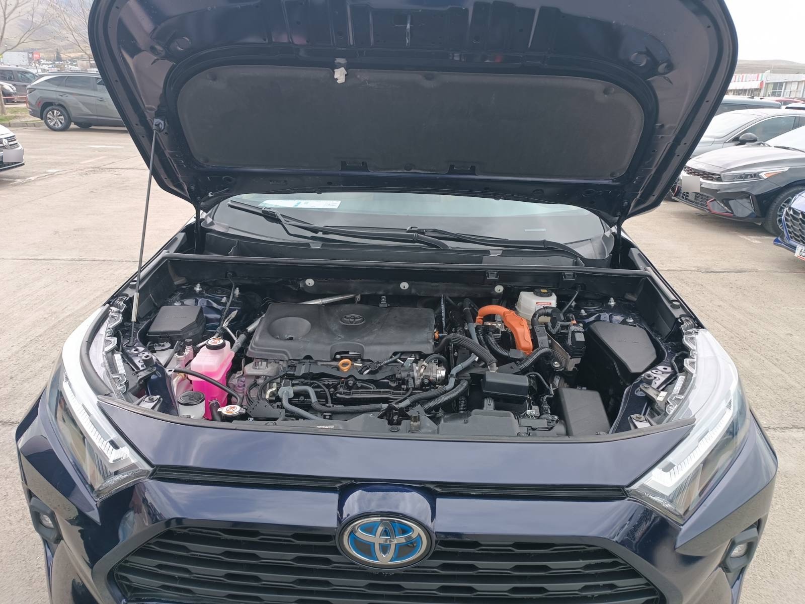 Toyota RAV 4 - фото 12