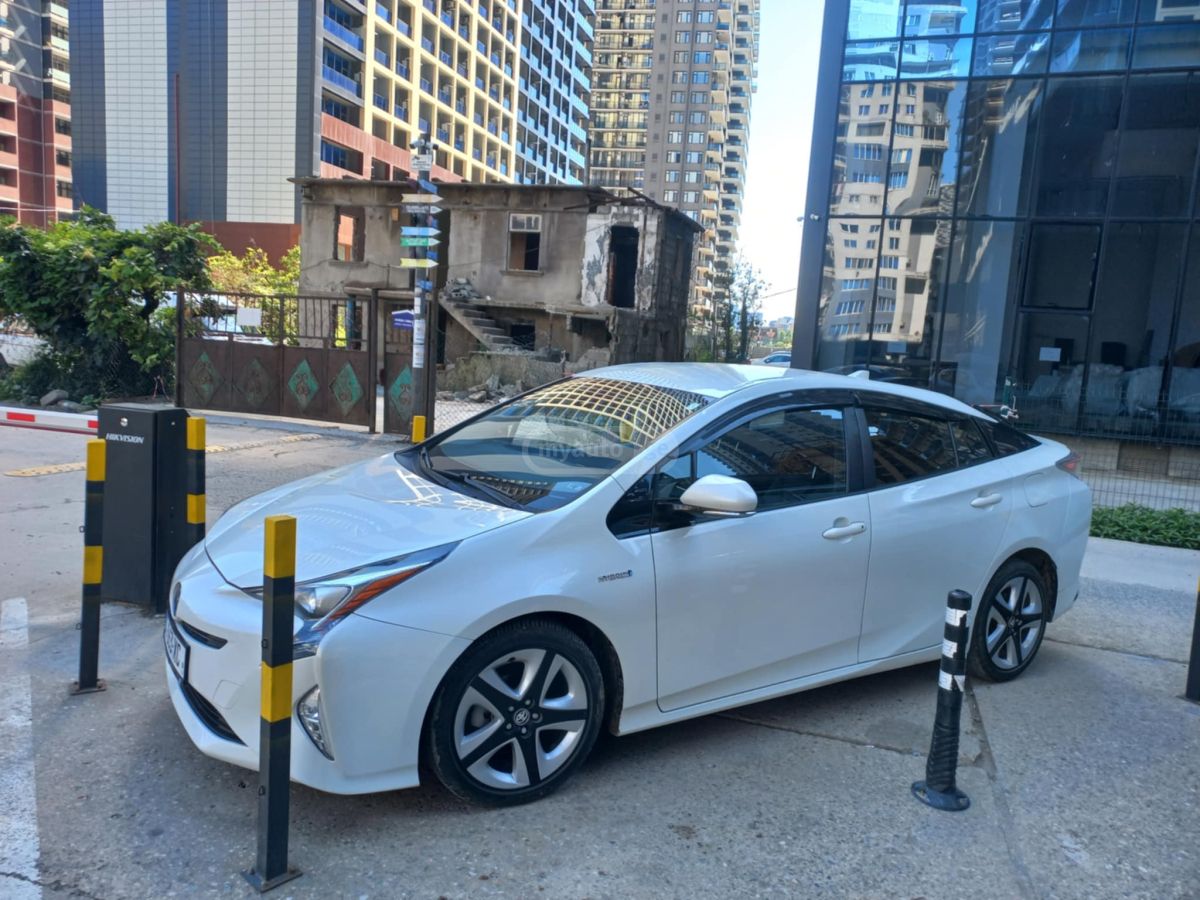 Toyota Prius - фото 5