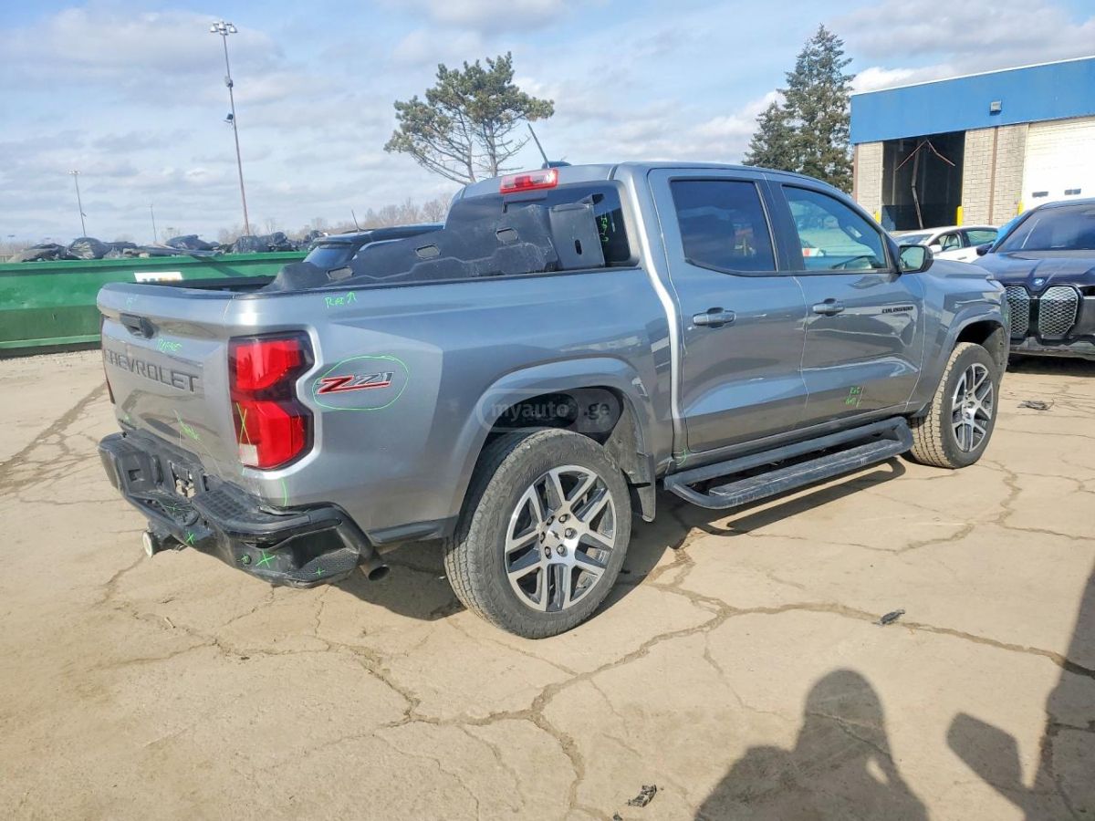 Chevrolet Colorado Z71 2024 — миниатюра 3
