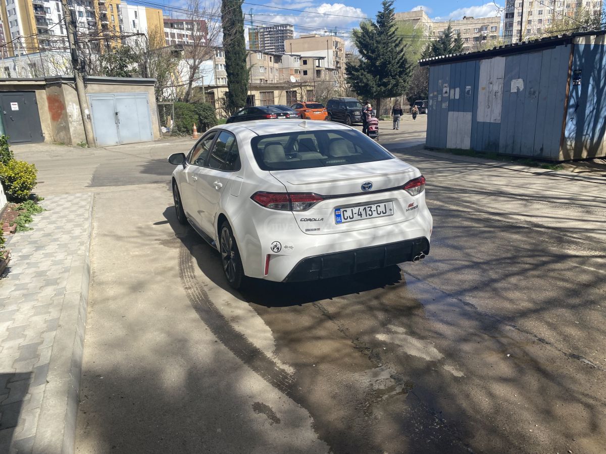 Toyota Corolla - фото 4