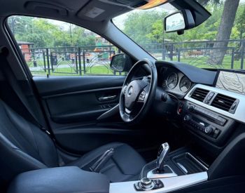 BMW3202013