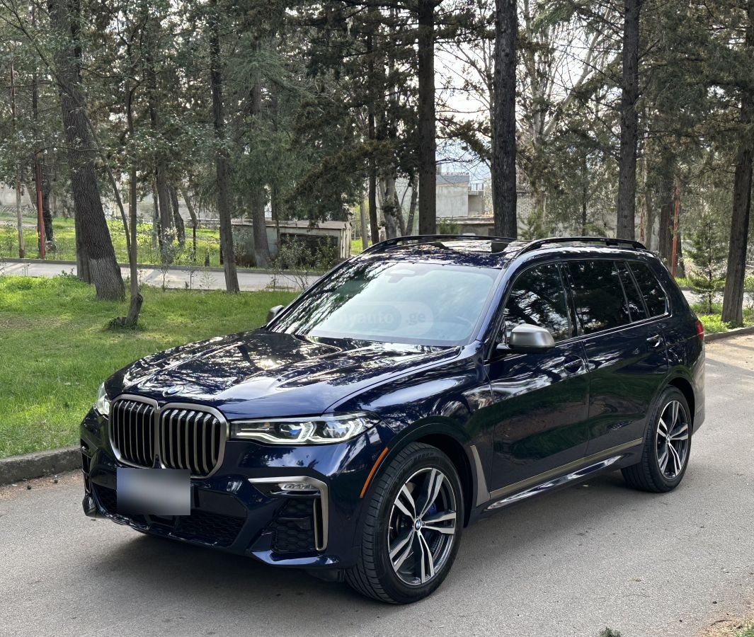 BMW X7 - фото 3