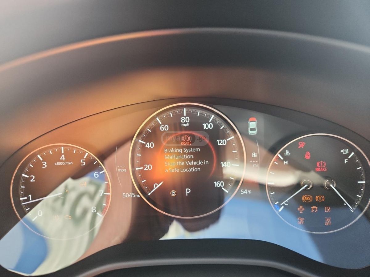 Mazda 1300 2025 — миниатюра 9