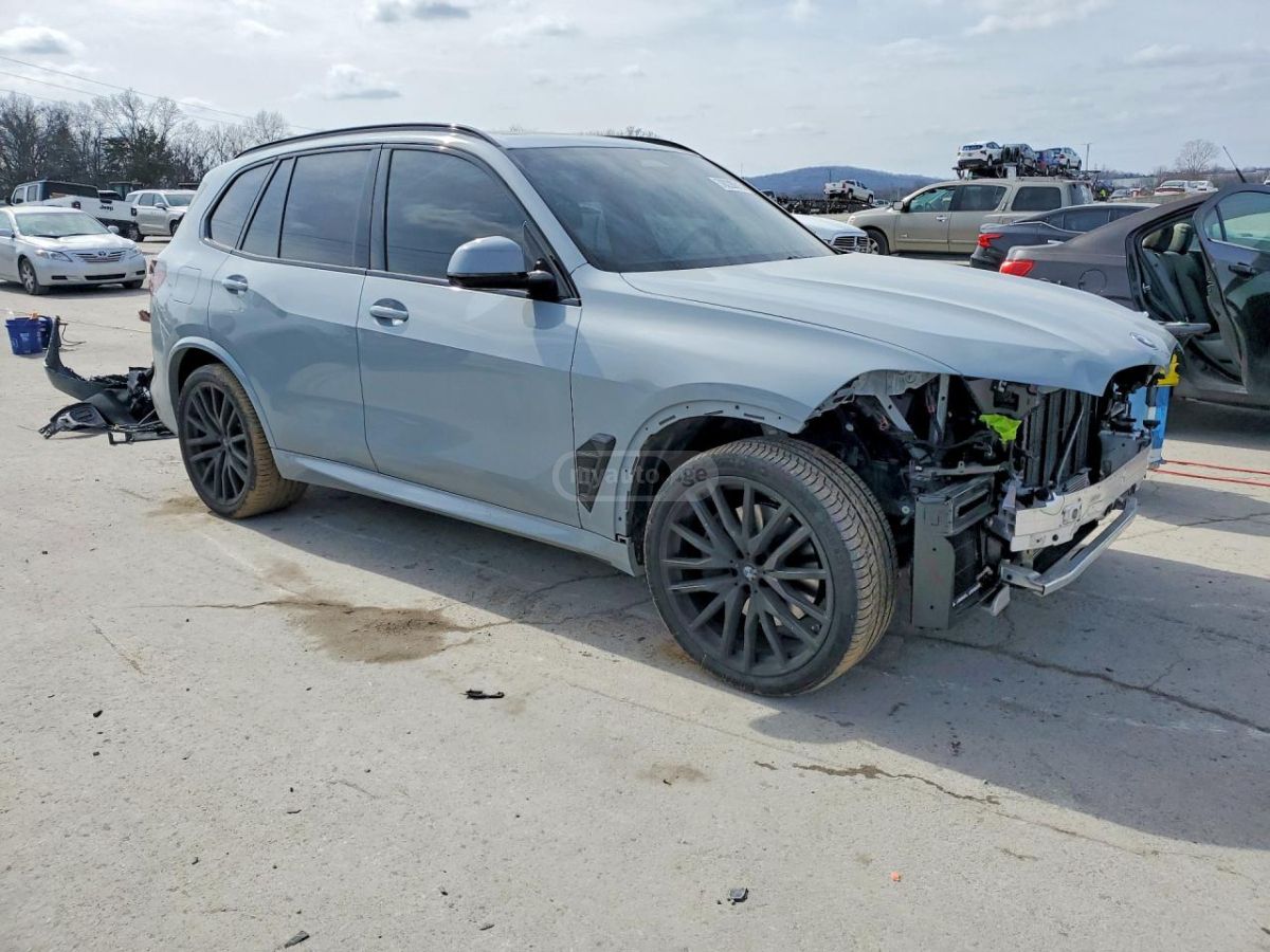 BMW X5 - фото 4