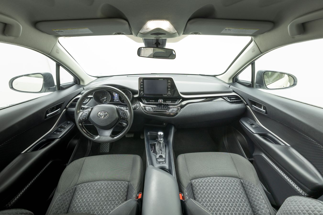 Toyota CHR 2021 — миниатюра 11