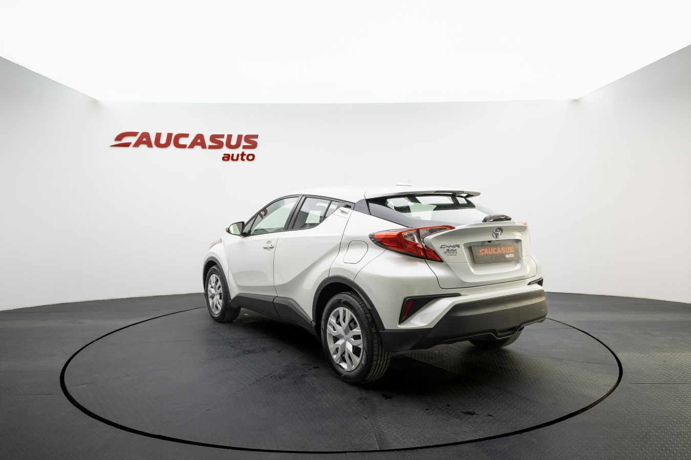 Toyota CHR 2021 — миниатюра 2