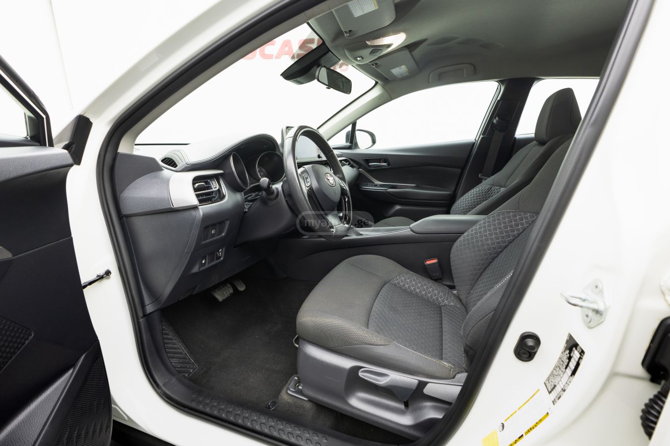 Toyota CHR 2021 — миниатюра 8