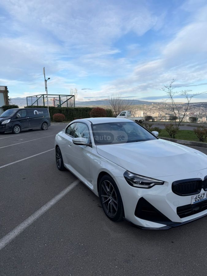 BMW 230i Xi 2024 — миниатюра 6