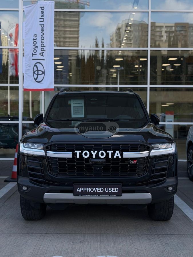 Toyota Land Cruiser - фото 1