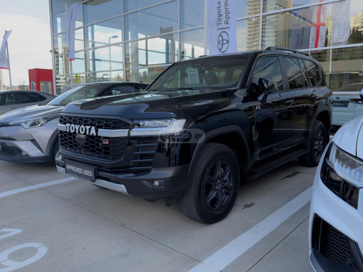 Toyota Land Cruiser - фото 2