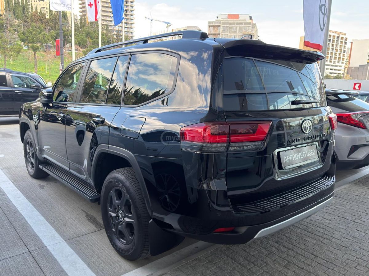 Toyota Land Cruiser - фото 7