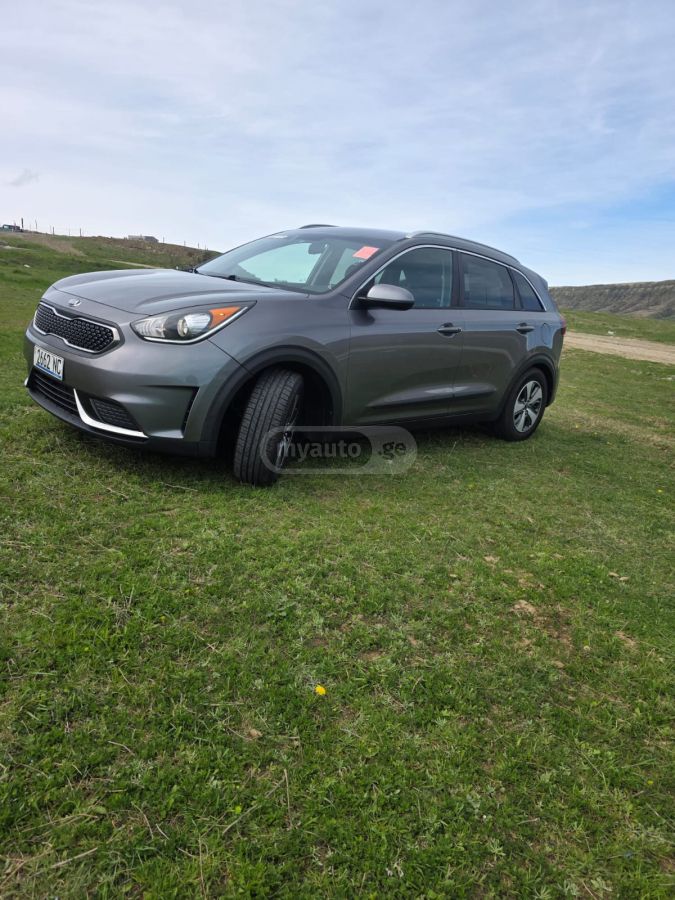 Kia Niro - фото 2