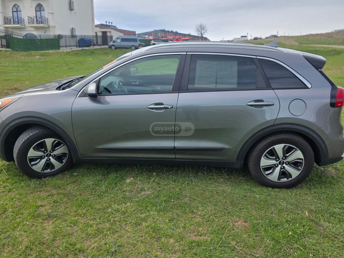 Kia Niro - фото 7