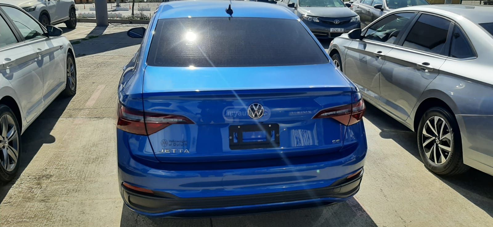 Volkswagen Jetta - фото 4