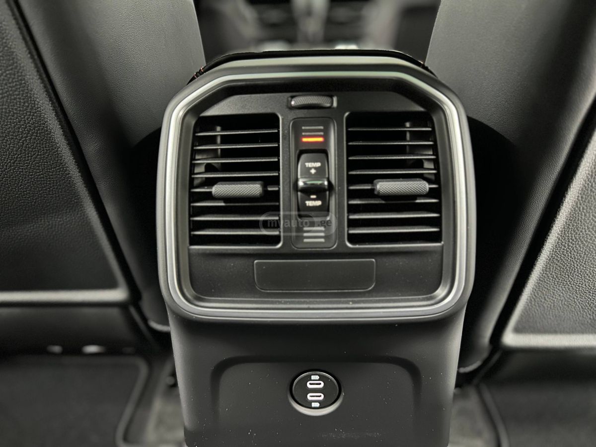 Porsche Macan 2026 — миниатюра 11