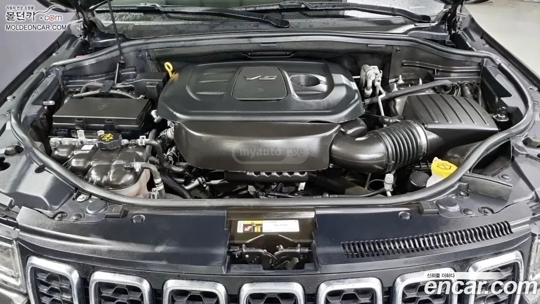 Jeep Grand Cherokee - фото 6