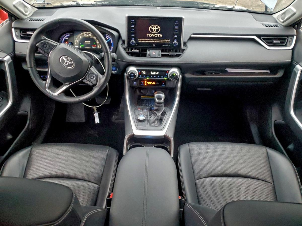 Toyota RAV 4 - фото 8