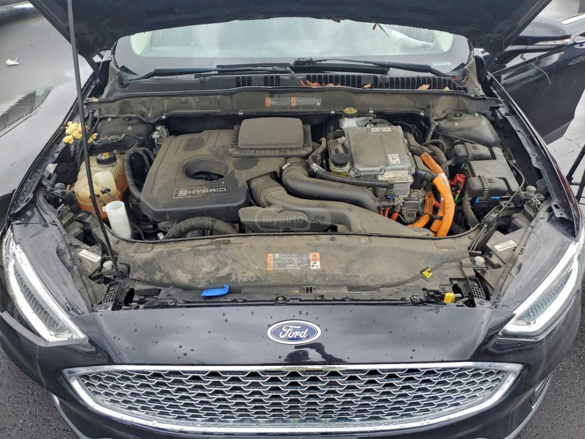 Ford Fusion - фото 11