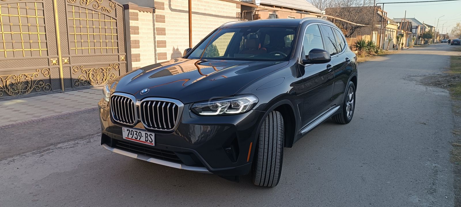 BMW X3 - фото 1