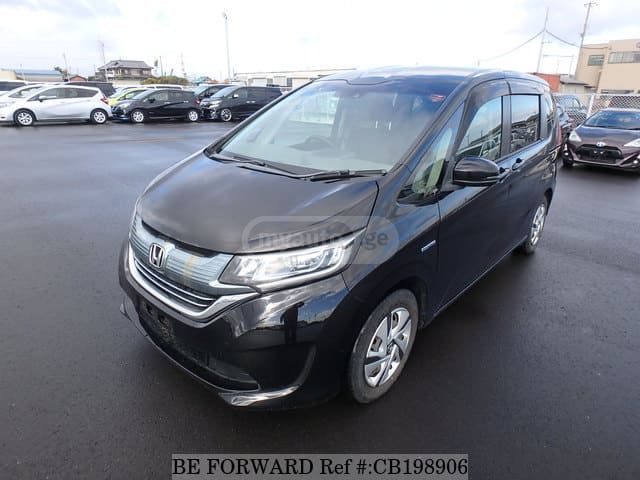 Honda Freed - фото 1