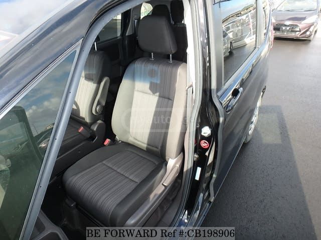 Honda Freed - фото 8