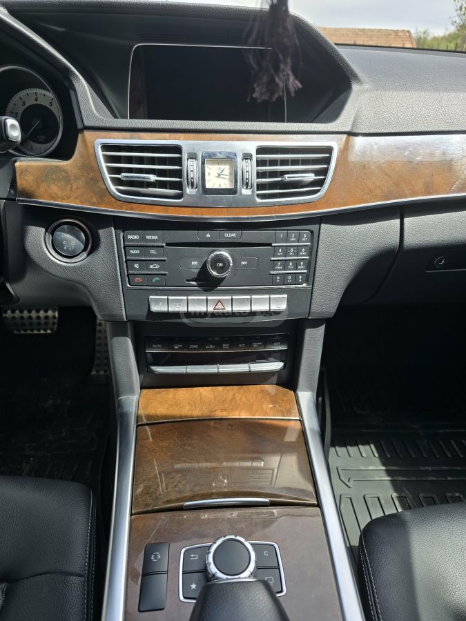 Mercedes-Benz E 350 - фото 8