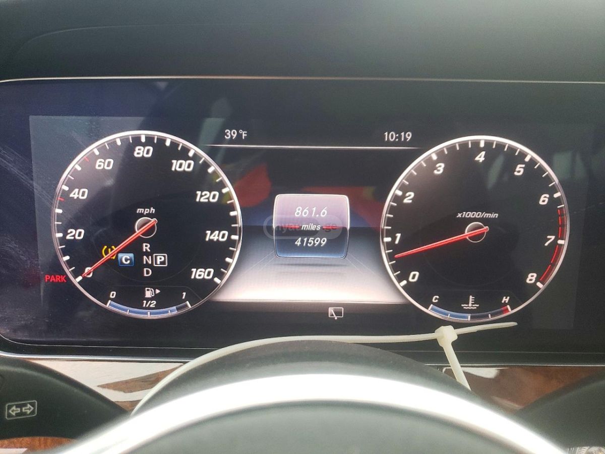 Mercedes-Benz E 450 2020 — миниатюра 9