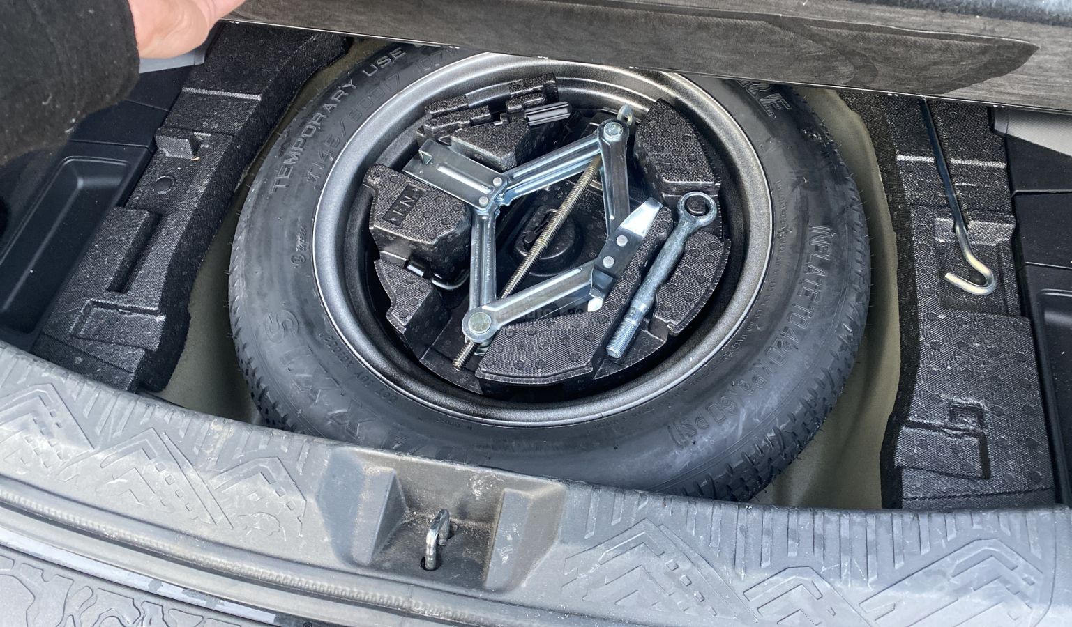 Subaru Wilderness 4dr All Wheel Drive — миниатюра 9