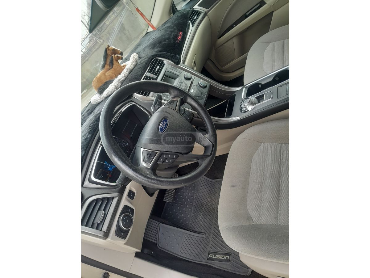 Ford Fusion - фото 14