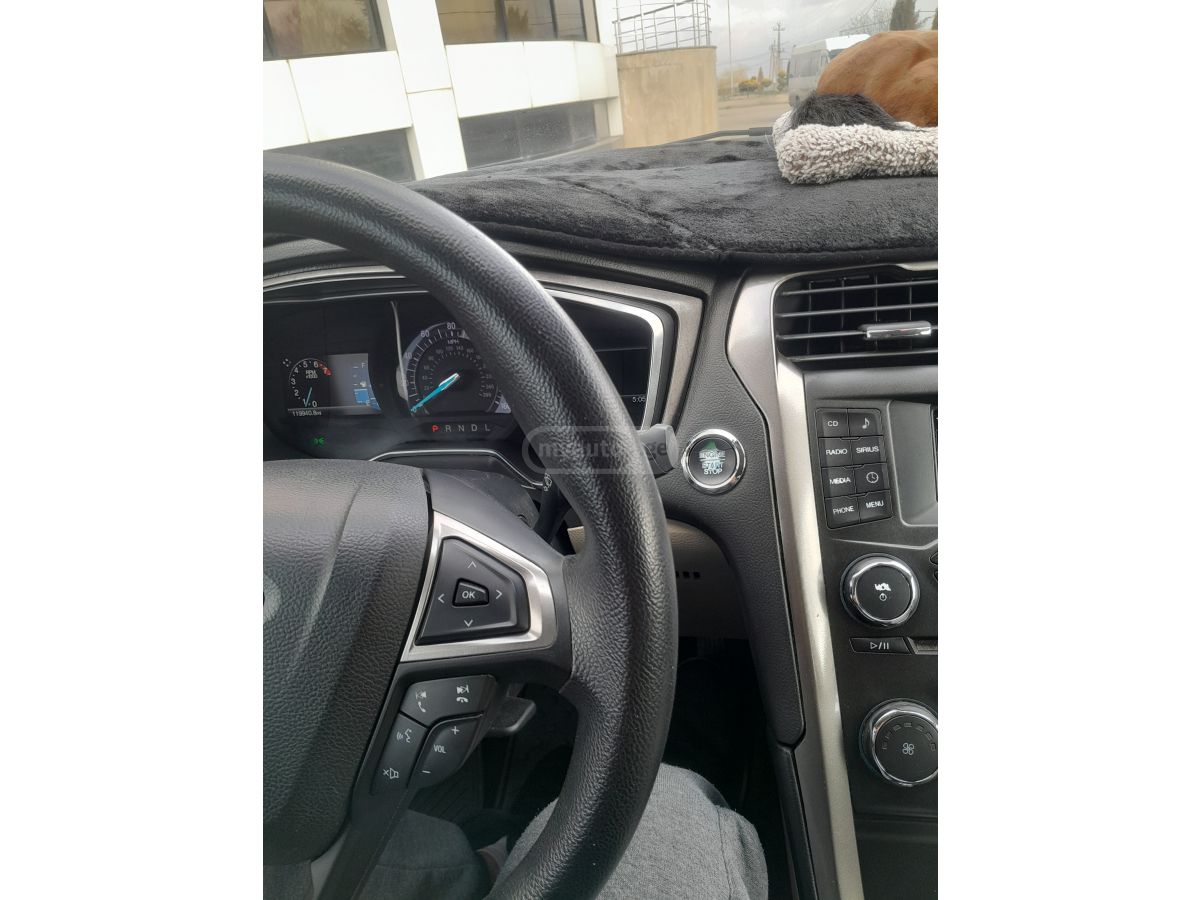 Ford Fusion - фото 15