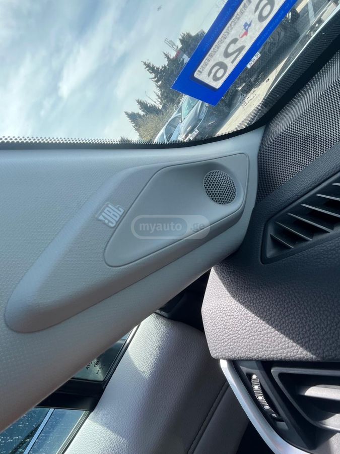 Toyota RAV 4 - фото 8