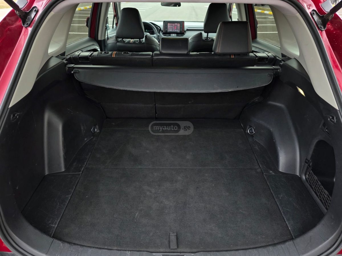 Toyota Adventure 4dr All-Wheel Drive — миниатюра 12