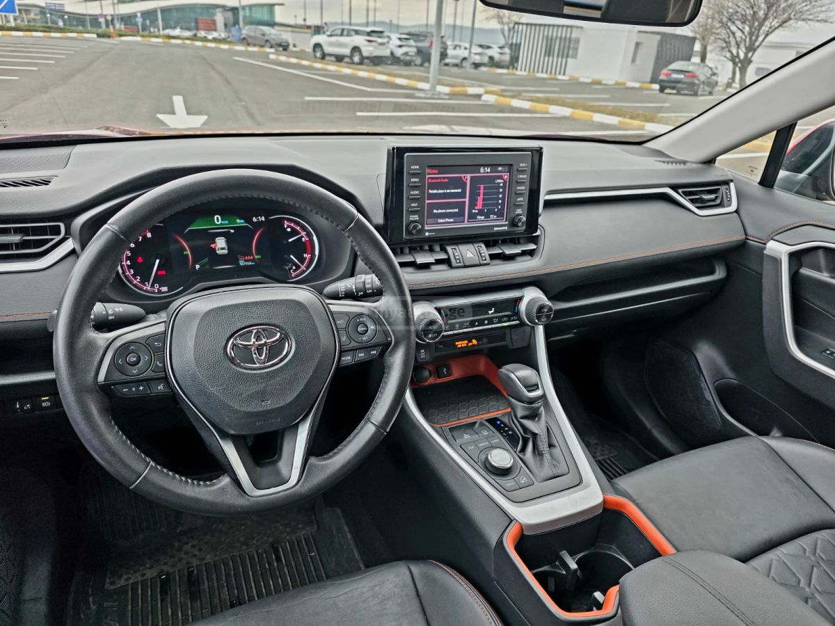 Toyota Adventure 4dr All-Wheel Drive — миниатюра 9