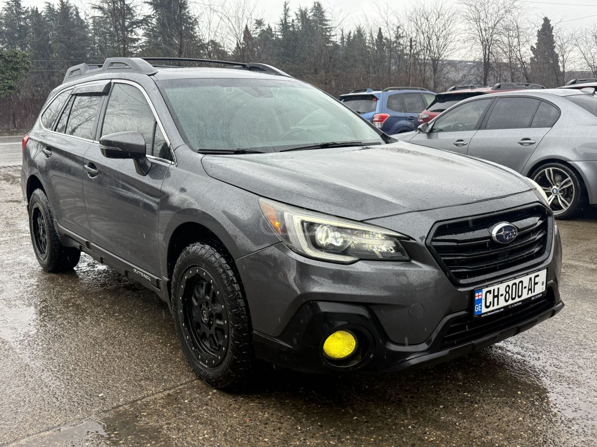 Subaru Outback - фото 1