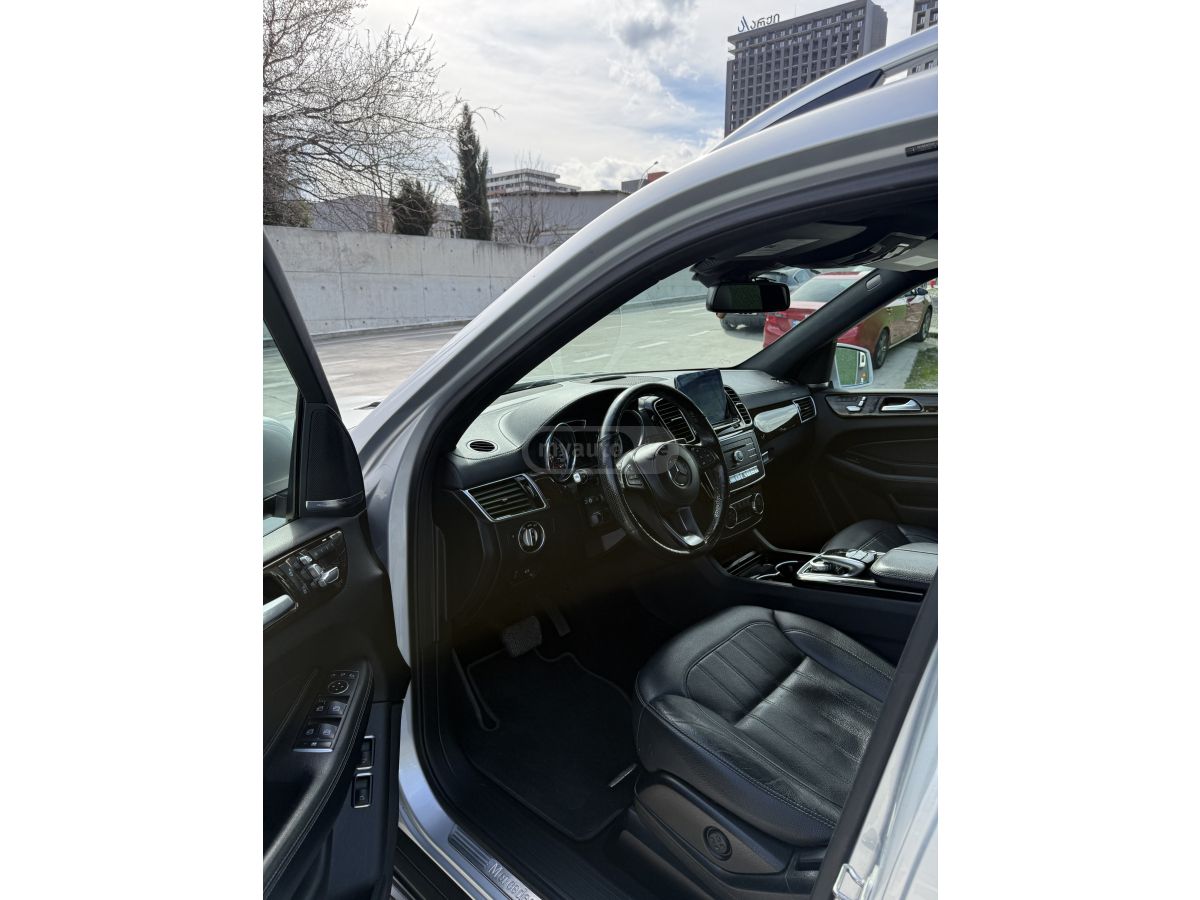 Mercedes-Benz GLS 450 - фото 7