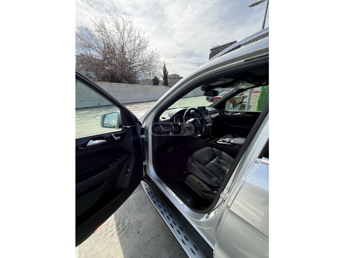 Mercedes-Benz GLS 450 - фото 9