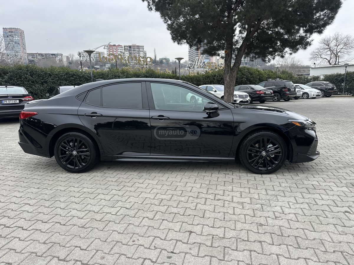 Toyota SE — миниатюра 5