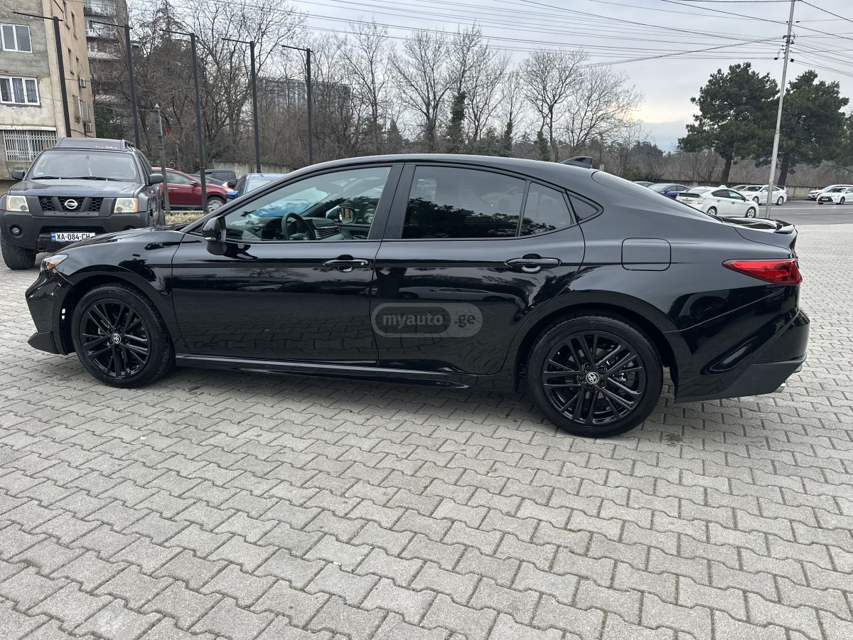 Toyota SE — миниатюра 8