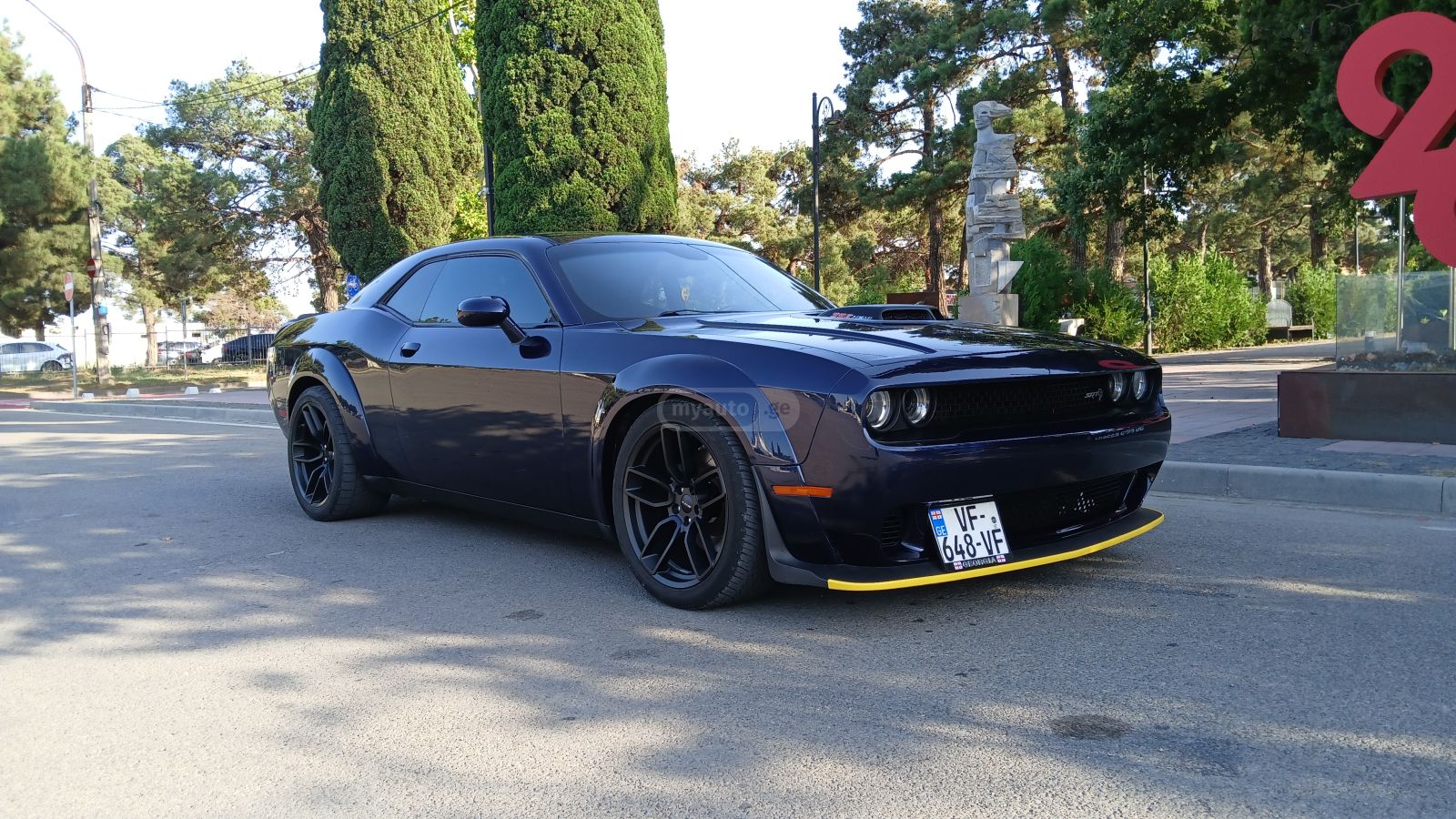 Dodge Challenger - фото 1